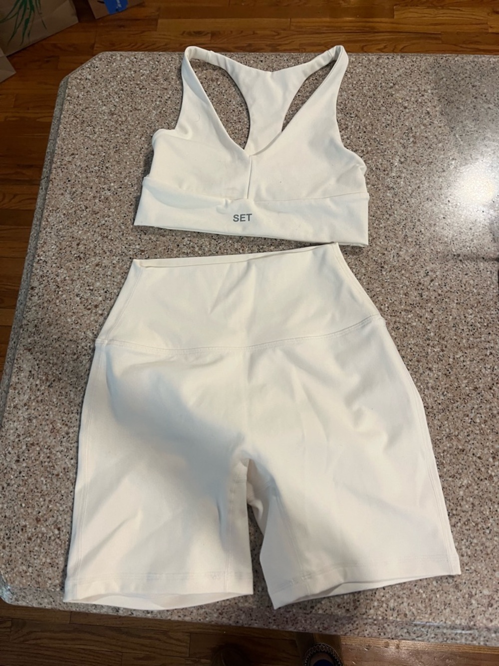 SET Active white Sports Bra, Shorts and Leggings set